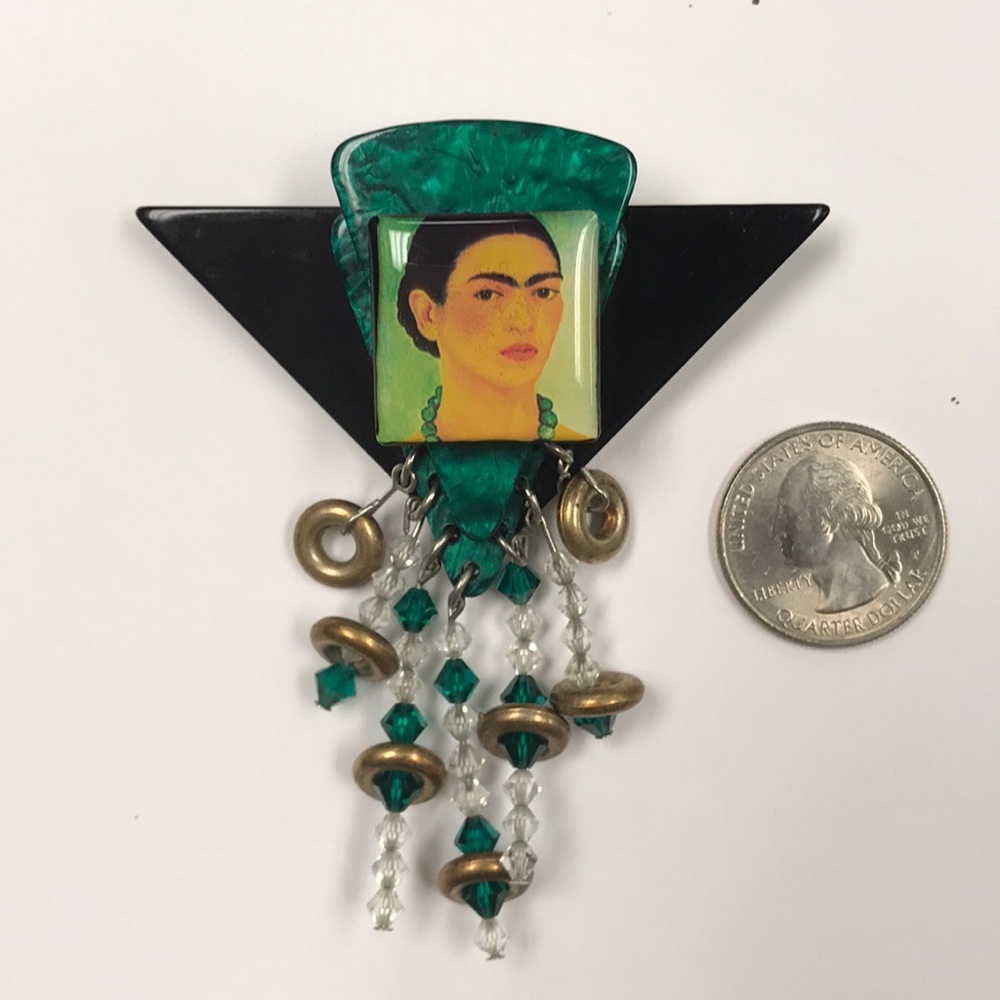 Frida brooch with vintage components